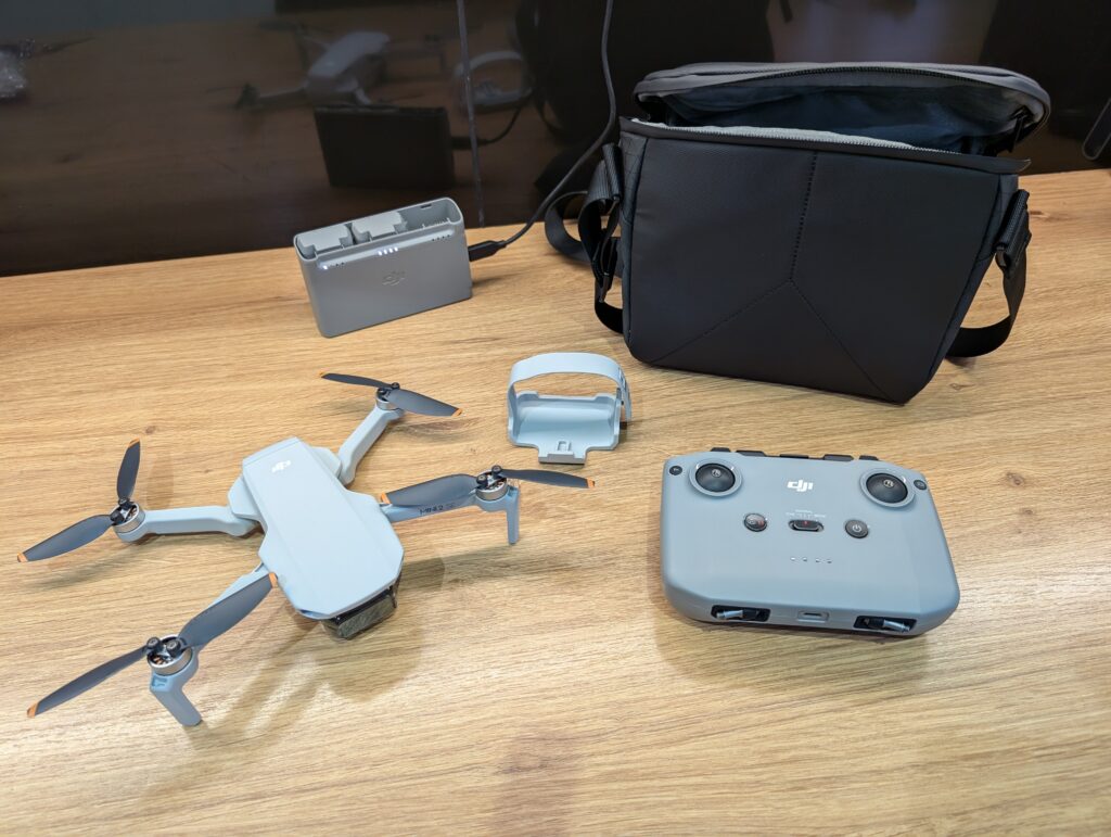 DJI Mavic Mini Camera Drone Bundle